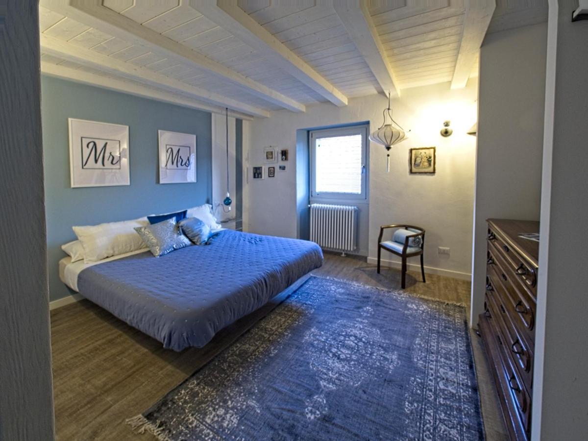Light Blue Lake Aria Argegno Exterior photo