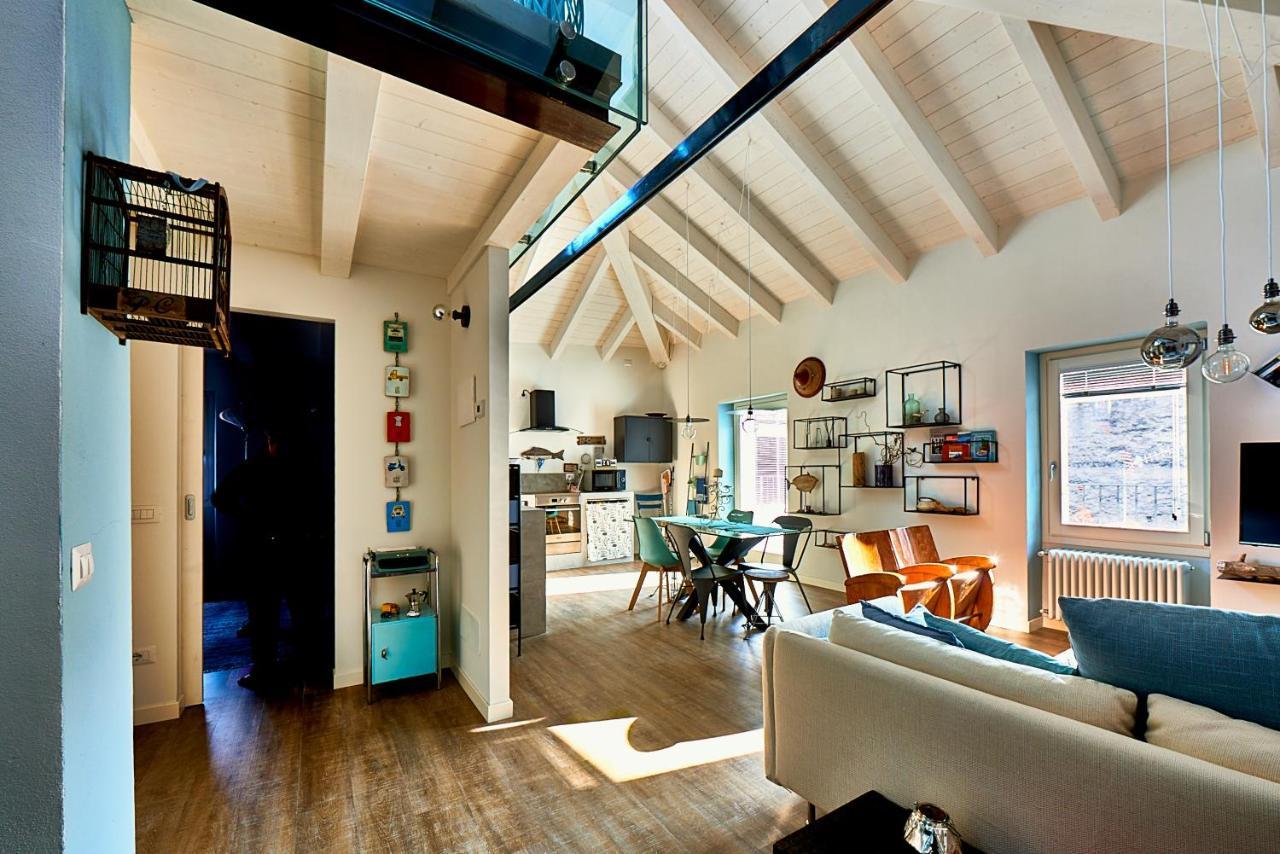 Light Blue Lake Aria Argegno Exterior photo